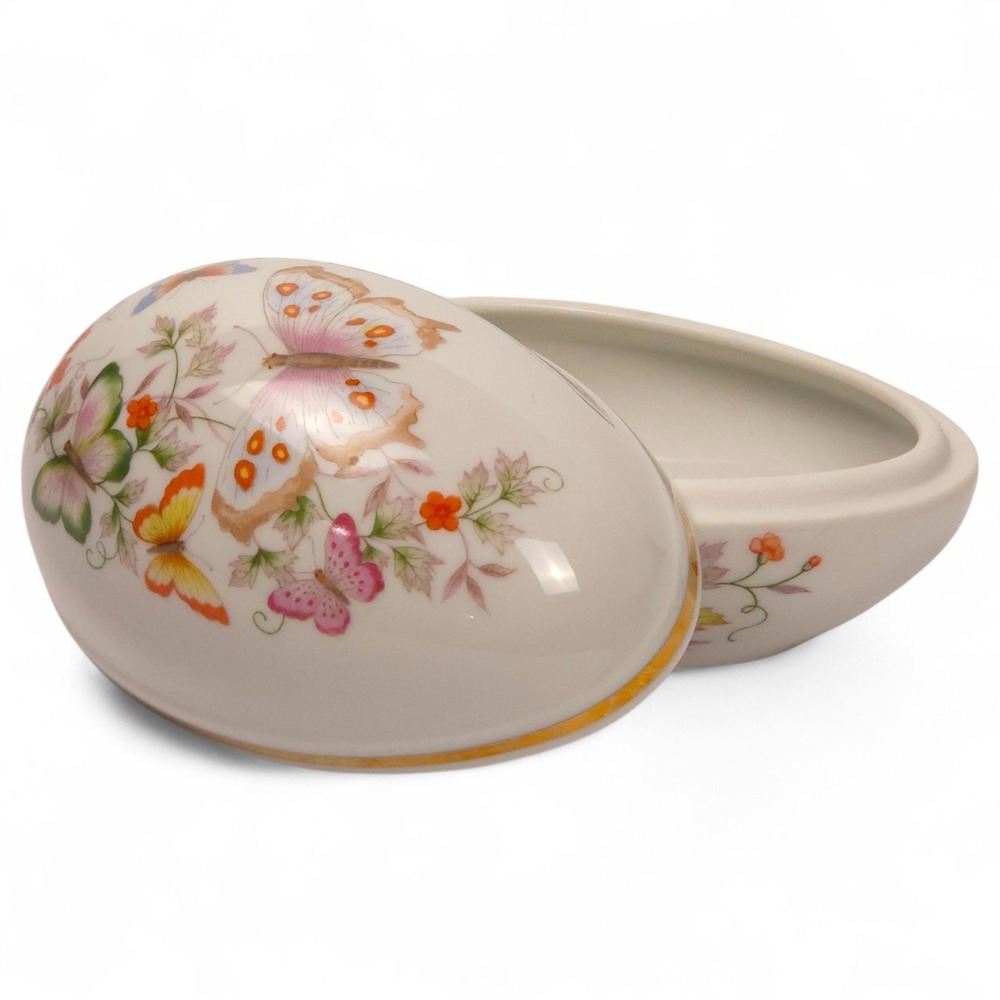 Vintage Avon Porcelain Egg Trinket Box Butterfly Fantasy 1979 Japan 22K Gold...